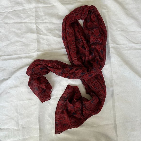 Uniqlo x Ivana Helsinki Red Scarf - Picture 1 of 8